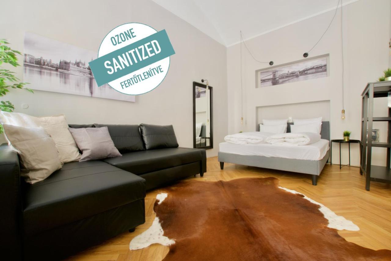 Standard By Hi5 - Steindl Street
